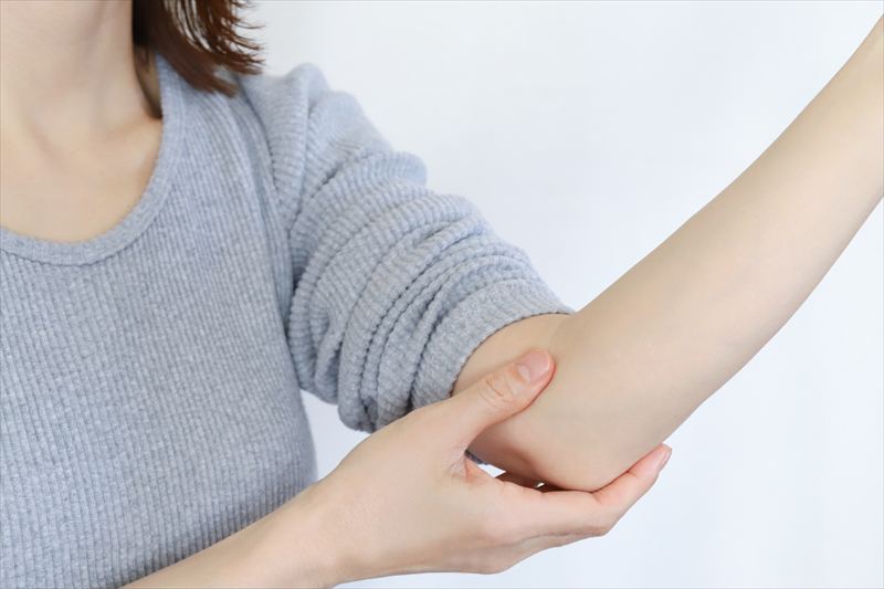 その肘の内側の痛み、 肘部管症候群かも！