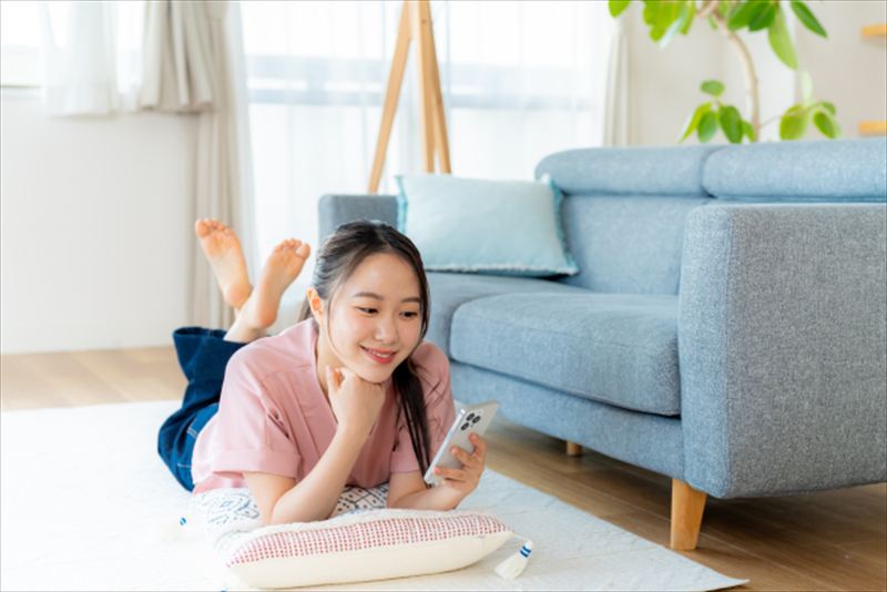 スマホ首（ストレートネック）が引き起こす頭痛・めまいの改善アプローチ